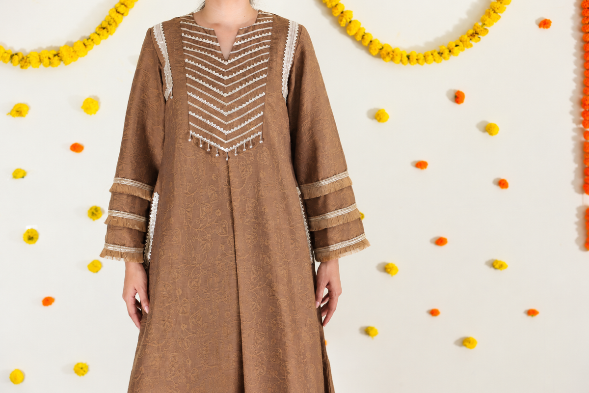 Brown Pakistani Kurta Twinning set
