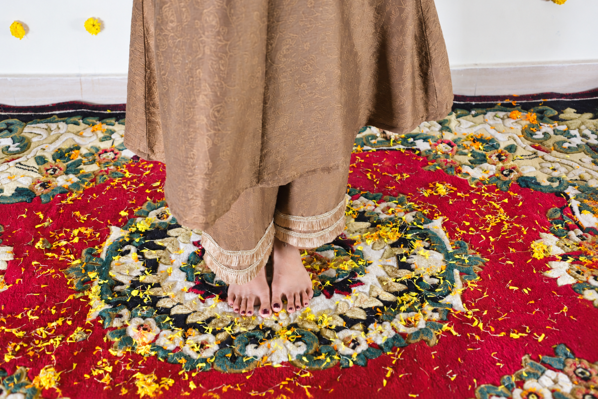 Brown Pakistani Kurta set
