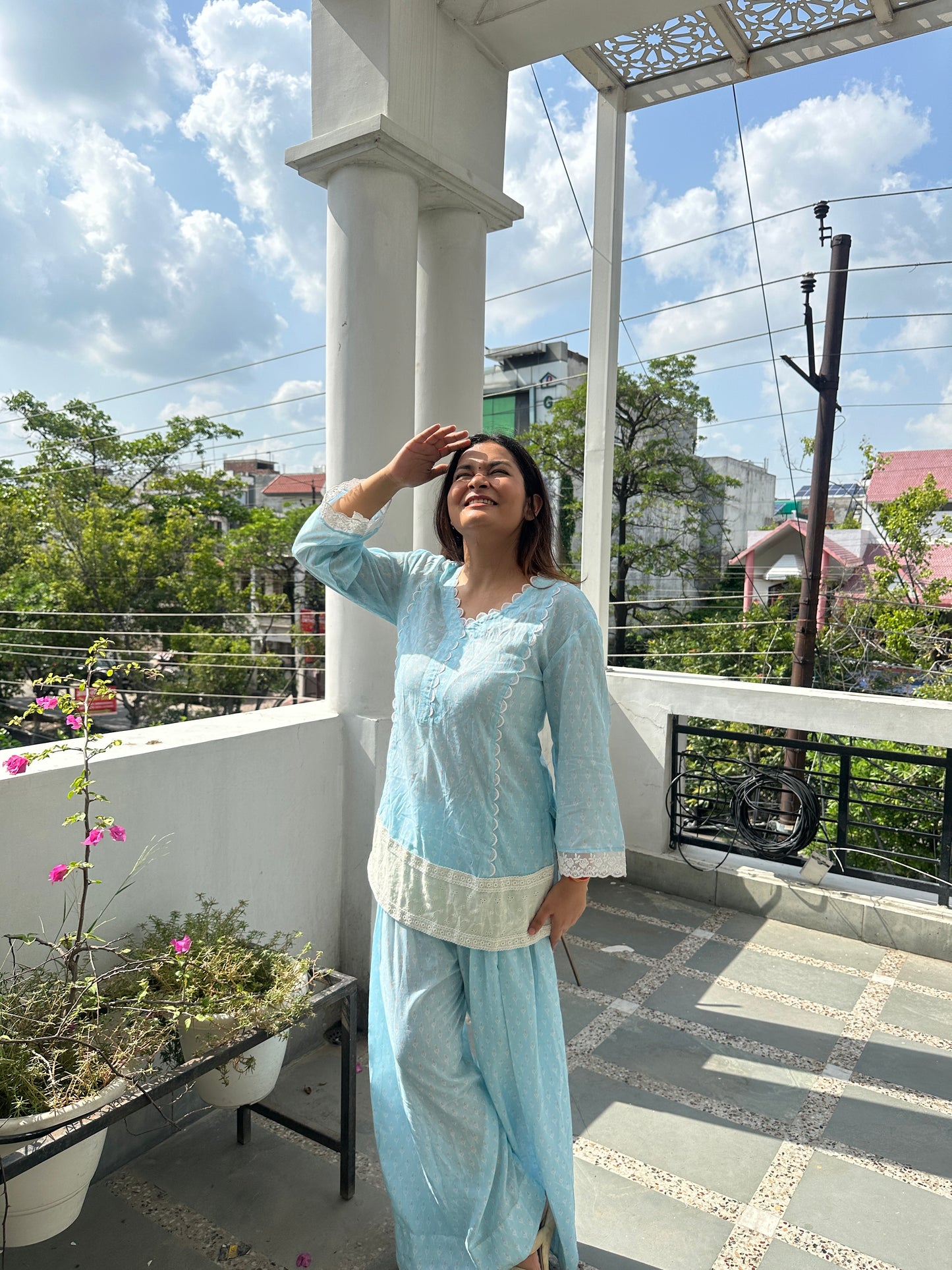 Blue Floral Kurta Twinning set