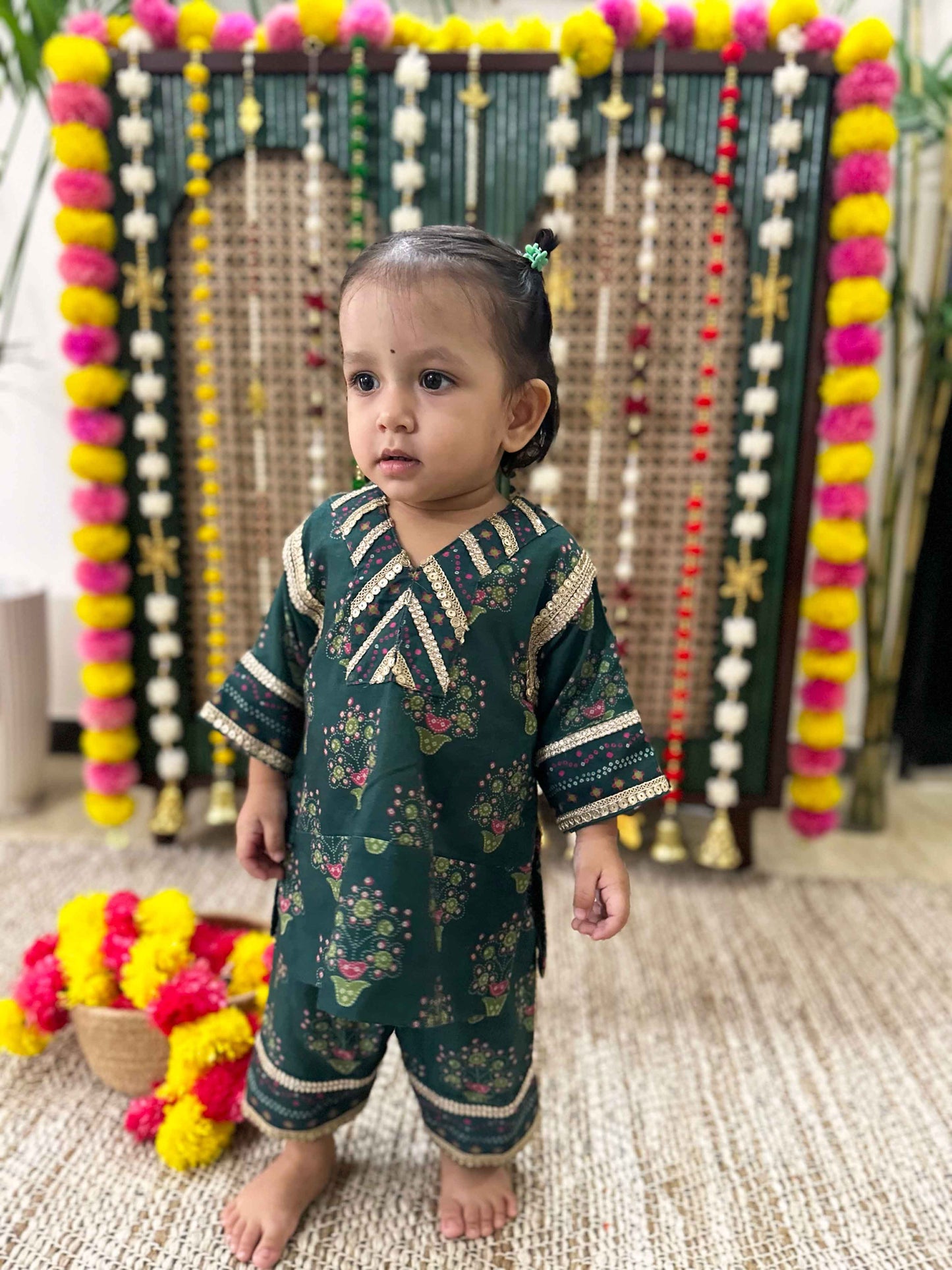 Green Floral Print Kurta Twinning set