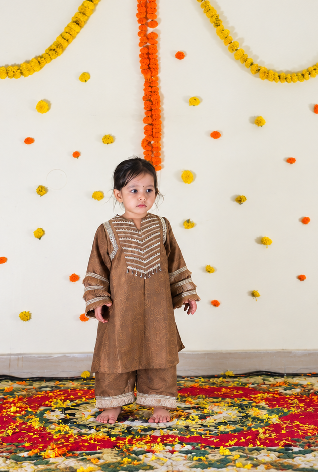 Brown Pakistani Kurta set