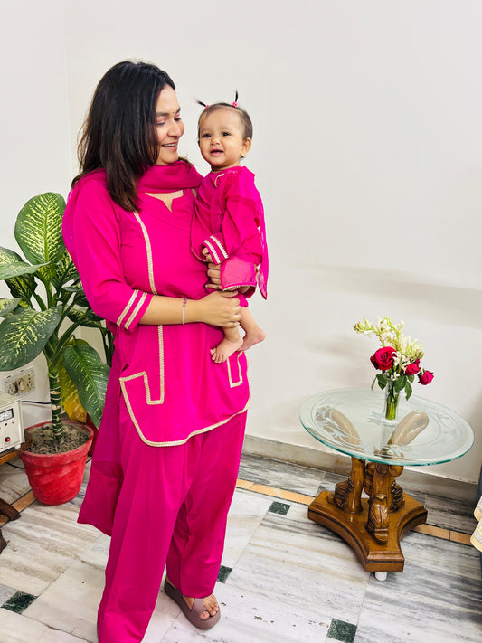 Pink Farshi Salwaar Kurta Twinning set
